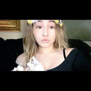 Meet your Posher, Kenzie